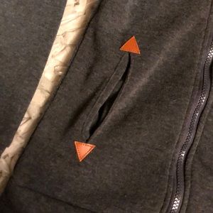Tops - Zip up Tops - Zip up